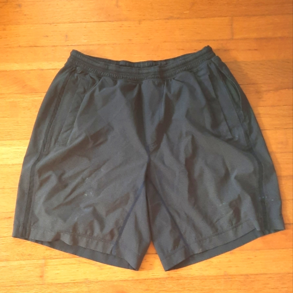 Lululemon Pacebreaker Men's Athletic Shorts Flawed 9"